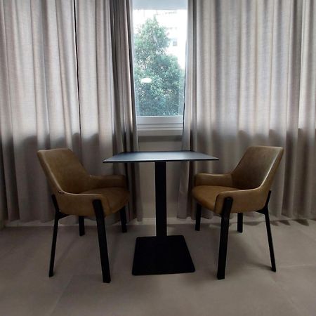 Tirana City Center Apartment Buitenkant foto