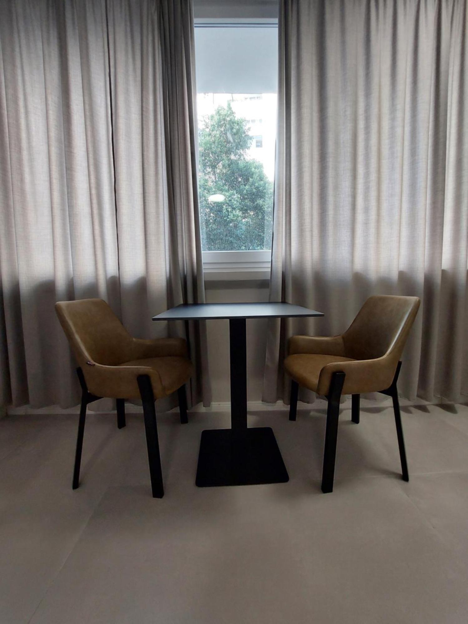 Tirana City Center Apartment Buitenkant foto